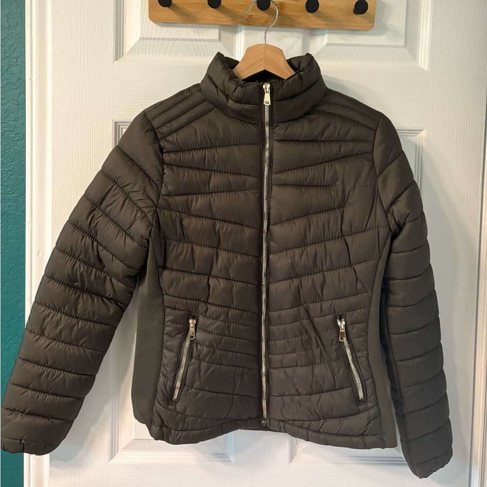 Women's Puffer Jacket - Black